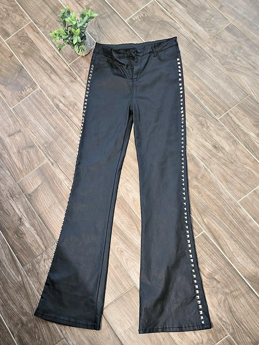 Studded Flare Pants in Black Size Small Like New